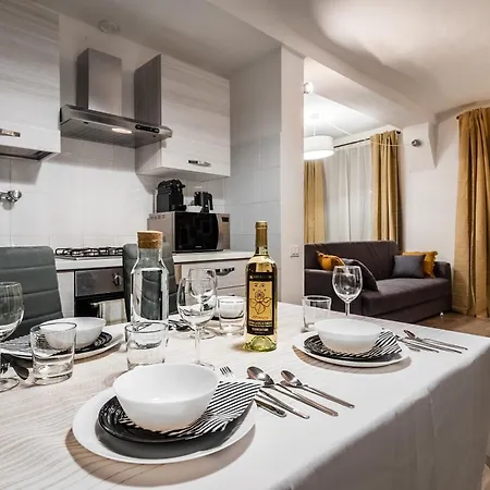 Apartment Acquario E Centro Storico